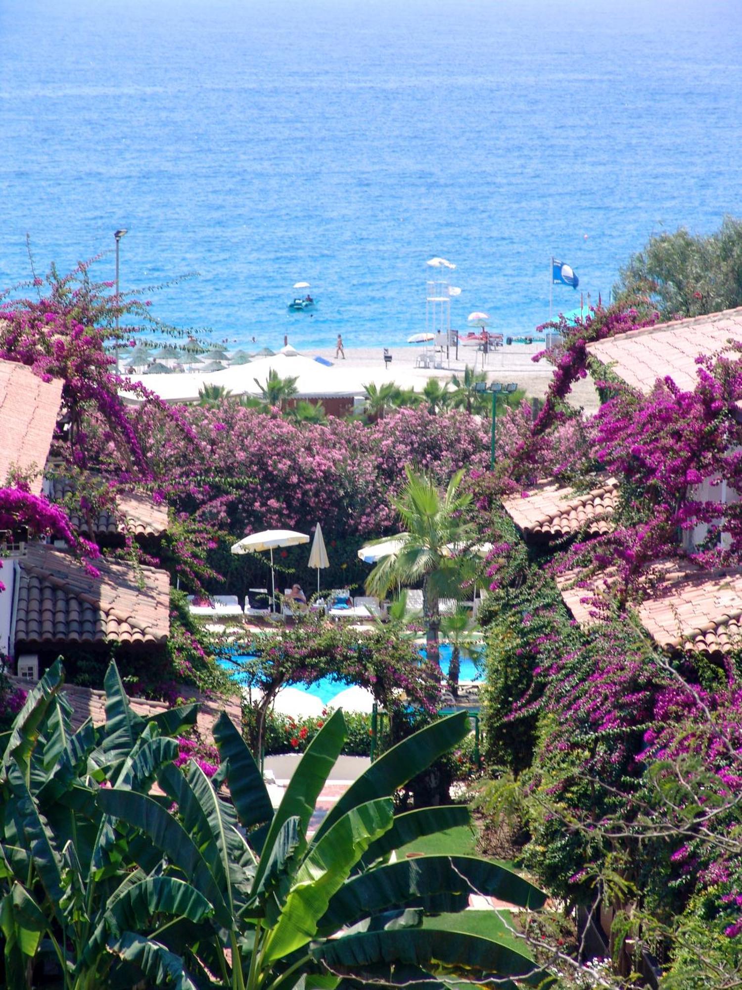 Titan Club Hotel Ultra All Inclusive Kargicak  Exterior foto